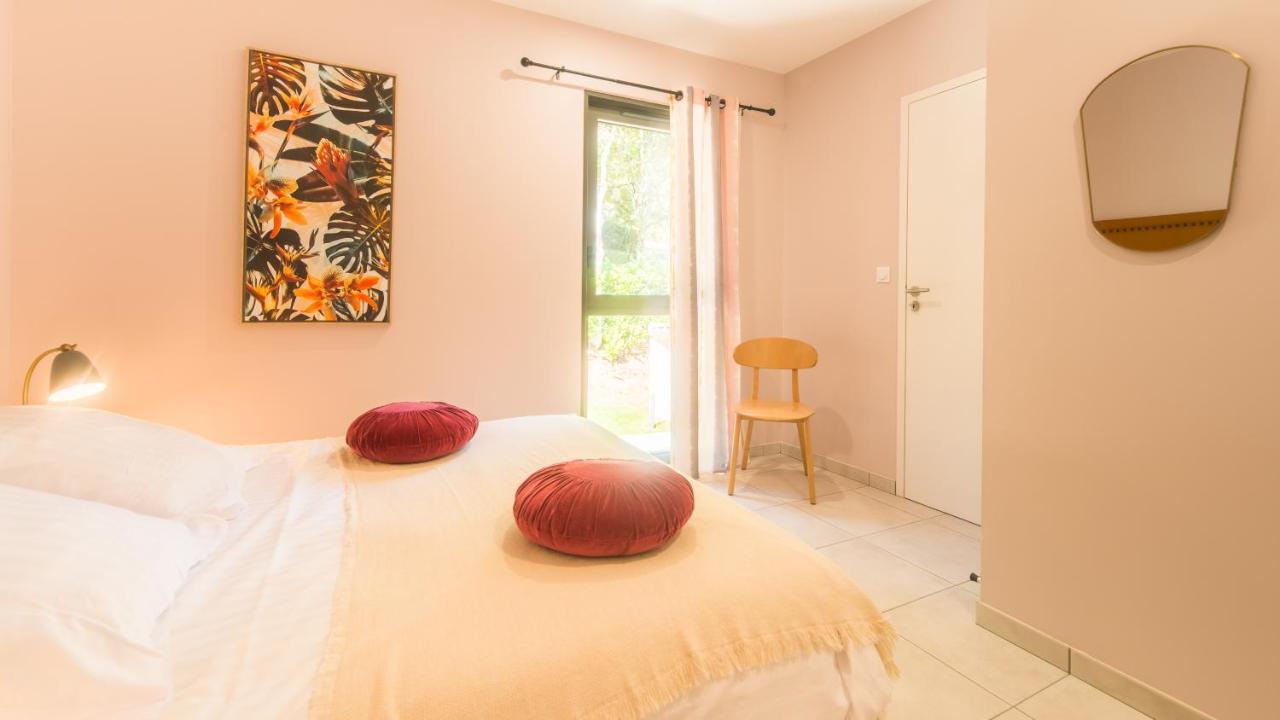 Villa Spacieuse Avec Jacuzzi Privatif Sarlat-la-Canéda Dış mekan fotoğraf